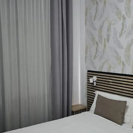 Playa Bajondillo 2 *